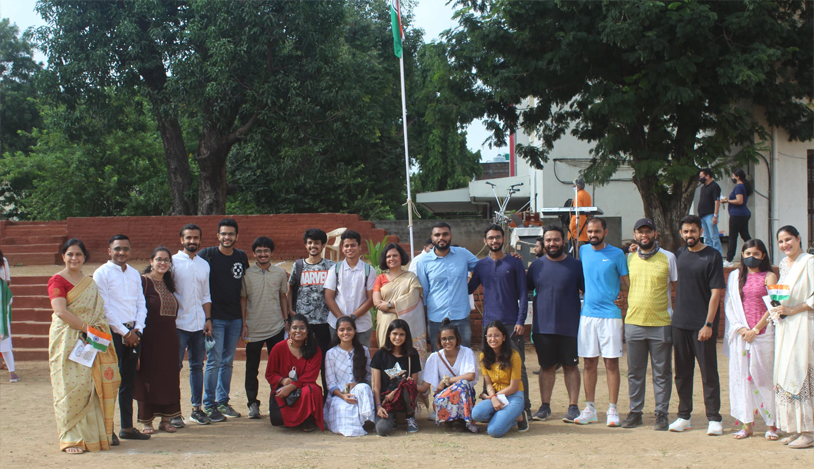Alumni members revisiting their childhood on Independence Day