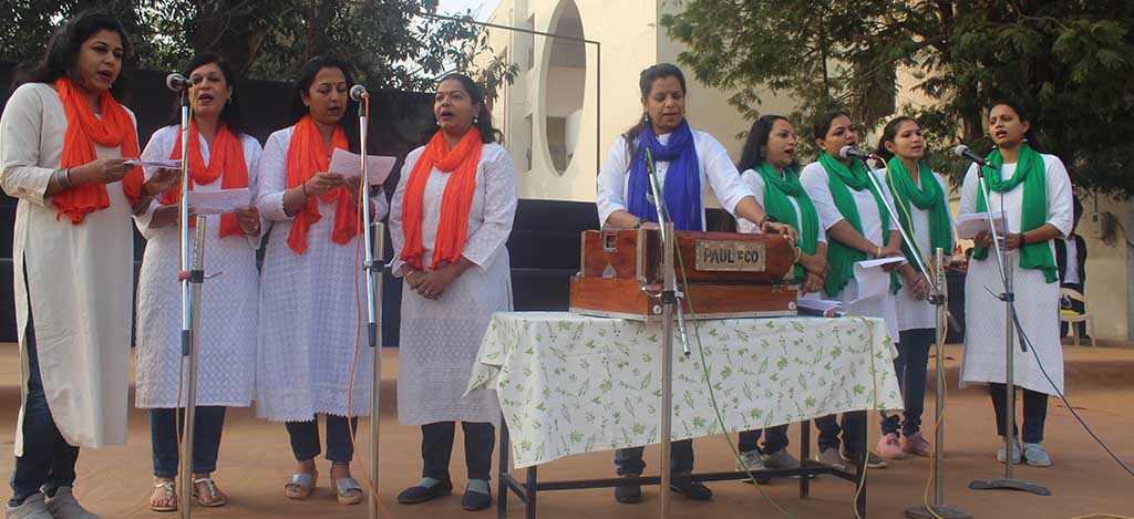 Patriotic song performace by teachers of the Pre-Primary section