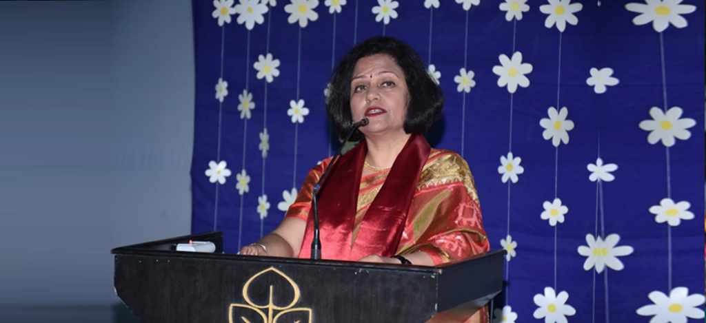   Principal, Dr Archana Mishra addressing the outgoing batch