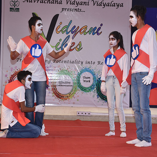 Glimpses of Mummery Competition